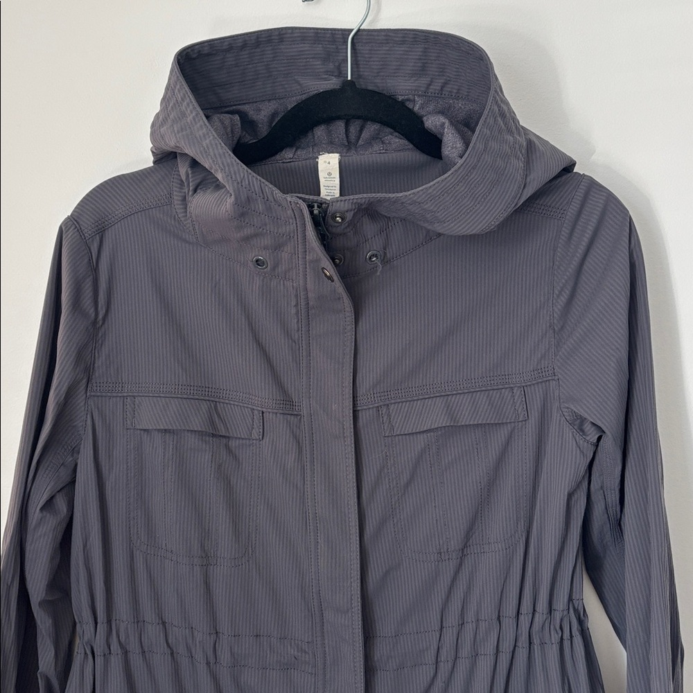Lululemon Apres Practice Anorak size 4 - Picture 2 of 6